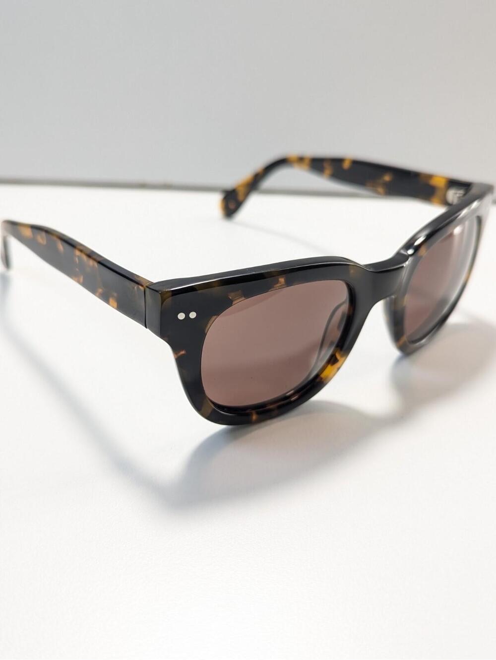 Madewell Headliner Sunglasses Tortoise Frames Square Eyeglasses Classic Style - Picture 3 of 7